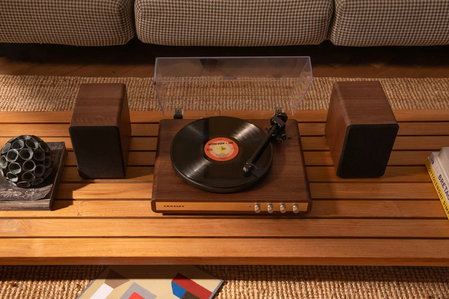 Platines vinyles avec enceintes