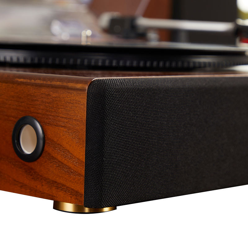 Platine vinyle vintage avec haut-parleurs