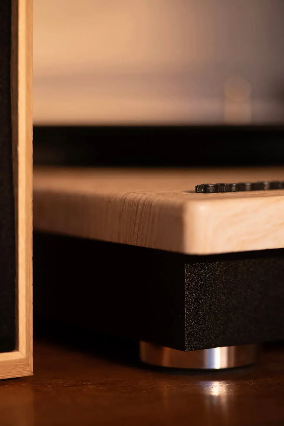 Tourne-disque avec haut-parleurs